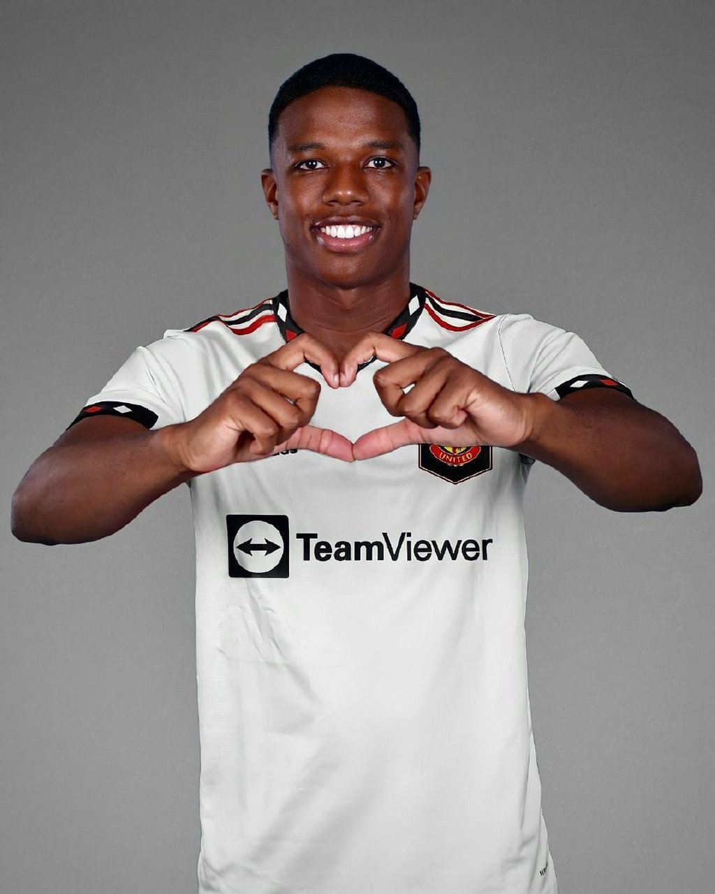 费耶诺德转会期造点机会，志在CBA常规赛名次提升，管理层满意，细节决定成败的简单介绍